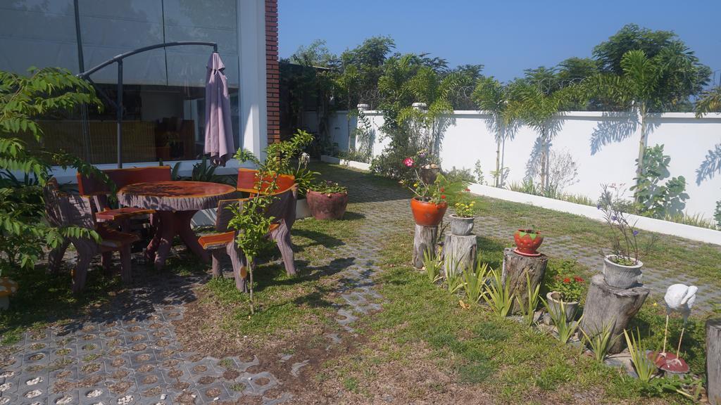 Swiss Villa Sihanoukville Exterior photo