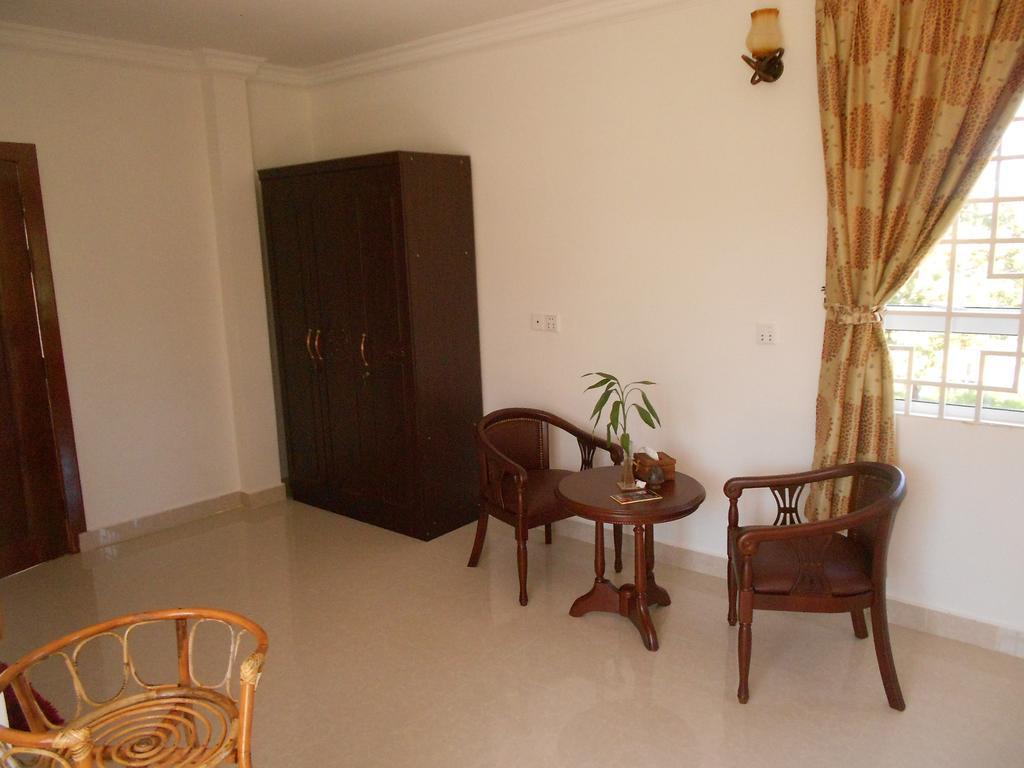 Swiss Villa Sihanoukville Room photo